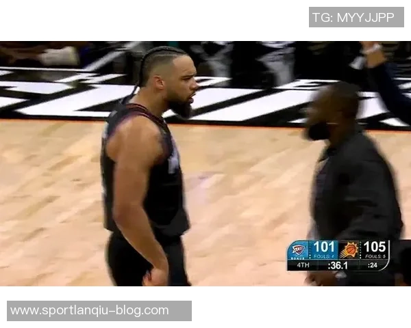 狄龙半场表现平平三分球未中罚球稳健贡献2分3板1助1断